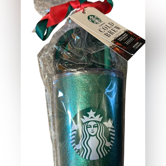 New Starbucks Grande Green Glitter Holiday Cup 2021 Coffee Not Included - Picture 2 of 4